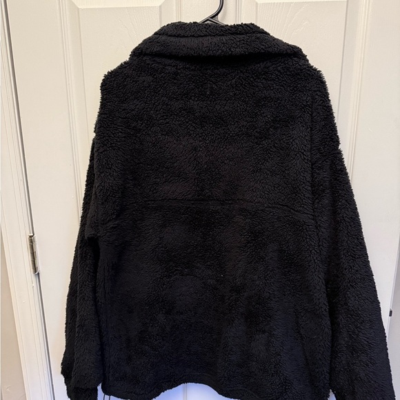 Cozy Black Fleece Pullover - Picture 2 of 3